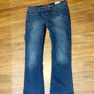 GUESS Jeans